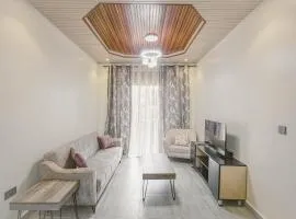 2 bedroom apartment with a smart TV and Wi-Fi 15 mins from downtown Kigali