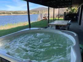 Koffiepit at Malgas، فندق مع موقف سيارات في Malgas