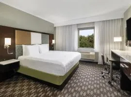 Best Western Premier NYC Gateway Hotel