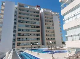 250m do Mar | Piscina e Roupas de Cama