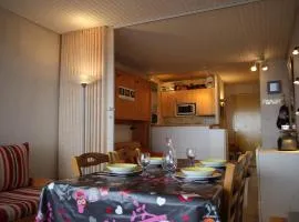 Studio cosy pour 4 pers. avec vue sur la vallée à Chamrousse - FR-1-549-64