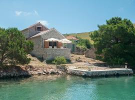 Holiday Home Queen of Kornati, hotel a Vrulje