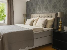 Central mysig villa 5-personer, caba&ntilde;a en Uddevalla