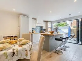 The Bolthole - Eastbourne