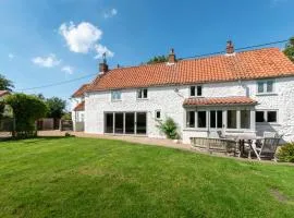 Elma Cottage