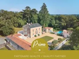 Maison de Maître La Champagnère - Piscine - 15 Voyageurs