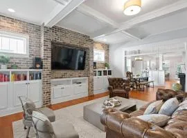 Sunset Bungalow with hot tub - 6ppl