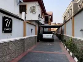 Ungess Luxury Serviced Apartment, apartm&aacute;n v destinaci Iju Junction
