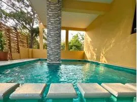 Casa Valovi 3 Min to La Punta Beach, Private Heated Salty Pool