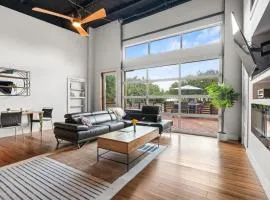 Contemporary 3BR Country Gem Swim Spa & Fire Pit