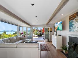 Stunning Accessible View Home W Lift in Sausalito, hotel v destinácii Sausalito
