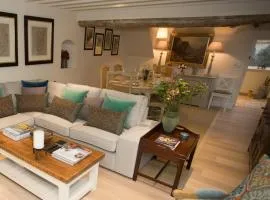 Craigmoor Cottage, enchanting, tranquil & central