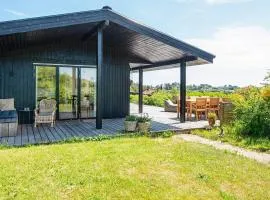 8 person holiday home in Ebeltoft-By Traum