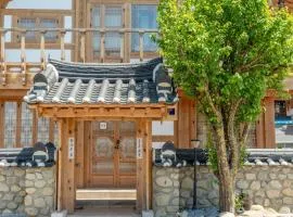 Gyeongju Hanokstay Darak