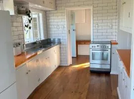 Raglan Beach Bungalow