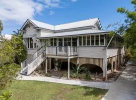 Spacious Family Holiday Home in Urangan
