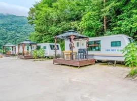 Gangneung Demuir Caravan