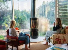 Chiton Cottage by the Sea - Fire - Pets - Bikes