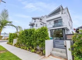 #Marbella Lane - Luxi 4BR Haven with Skyscape Views