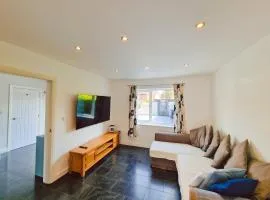 5 star Luxury Home in a Magnificent area -Chester