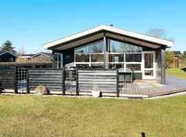 6 person holiday home in Hadsund-By Traum