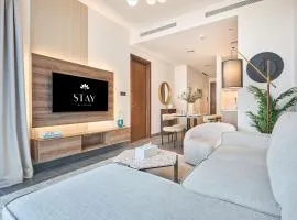 STAY BY LATINEM Luxury 1BR Holiday Home CC 0821 Near Downtown