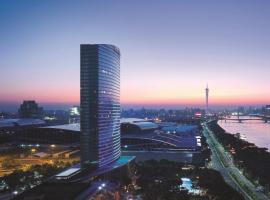 Shangri-La Guangzhou-Walking to Canton Fair Complex, hotel s vířivkou v Kantonu