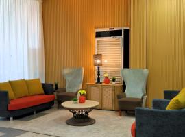 Kuala Melaka Inn, hotel near Langkawi Airport - LGK, Pantai Cenang