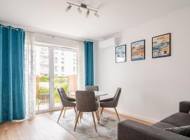 MiCasaEsSuCasa with free parking!