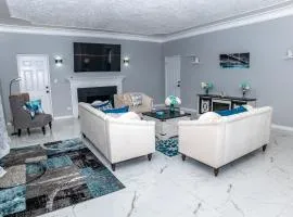 Lux Beach Front Retreat Sleeps up to 14