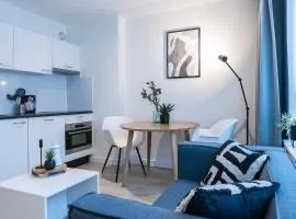 New Kitchen, Vibrant Home Close To Supermarket