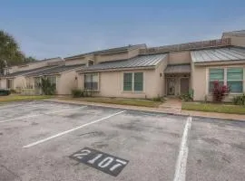 Fisherman Friend! - Coastal Condo - Views Await!