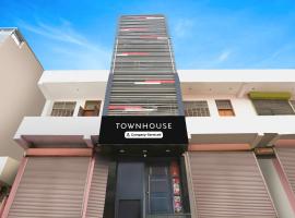 Townhouse Jagatpura Downtown Formerly Hotel Buddhi, Hotel in Jaipur