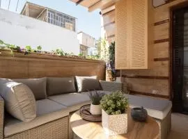 3BR Private House with 3 Bathrooms & Amazing Balcony