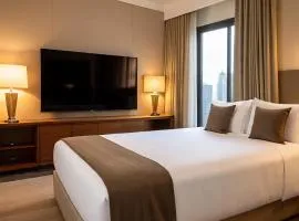 Hotel Edission View At Airport