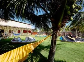 Beach Chalet - Kite AliCori Macapa'