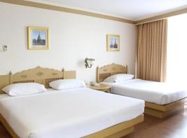 Neptuna Kata Beach, hotel in Kata Beach