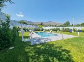 Villa Luna Blu by Holiday World