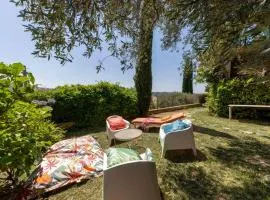 Charming village house in Opio