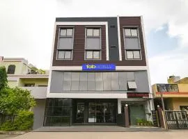 FabHotel Chirag Inn