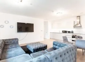 Luxurious 2 Bedroom Apartment