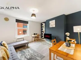 Family & Contractor Friendly 2-Bed Apartment with Wi-Fi Prime RG1 Location