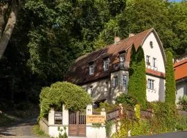 Pension Family