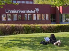 Guest House Near Linnaeus University, self-catering accommodation in V&auml;xj&ouml;