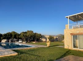 Domaine de Filia, θέρετρο στο Μπατρούν