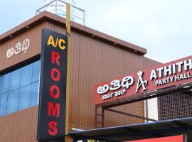 Athithi Comforts, qu&aacute;n trọ ở Mysore