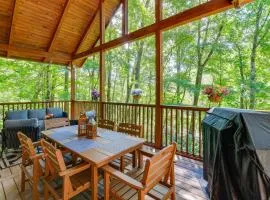 Near Boone-Custom Built Cabin 3 BR 3 BA with Hot Tub