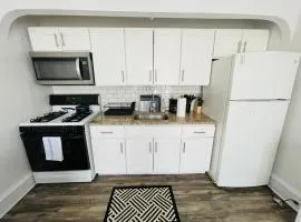 Cozy 1BR1BA Apartment Melrose Park