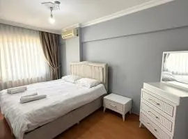 Modern 3-BR Apt w AC & Elevator, Near Metro