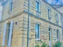 Large house Château de Crain